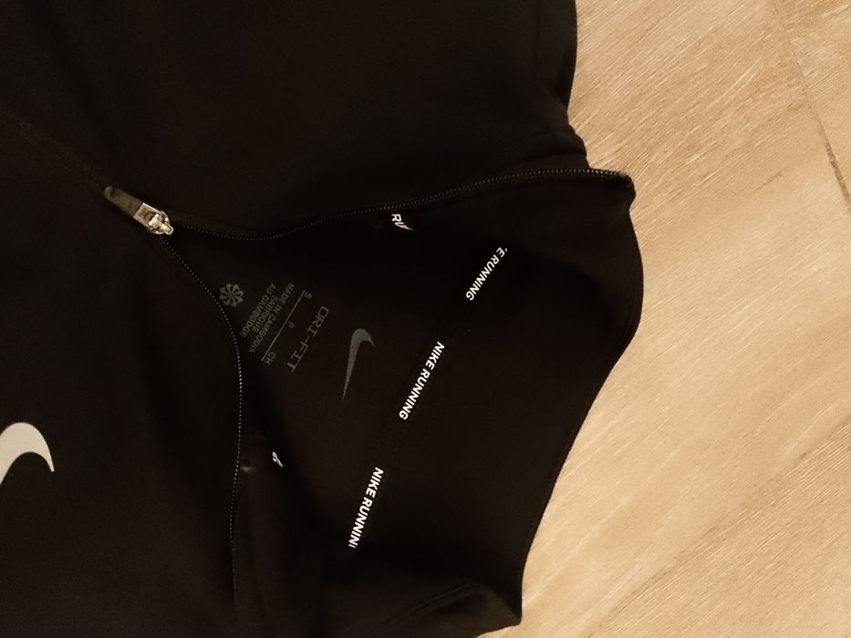 Bluzka do biegania nowa