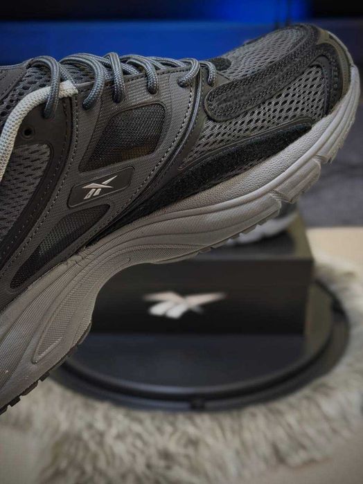 Кроссовки Reebok Premier KFS, 41-46 размер, кросівки серые