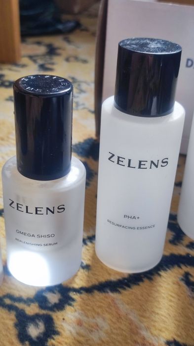 Puste opakowania po kosmetykach