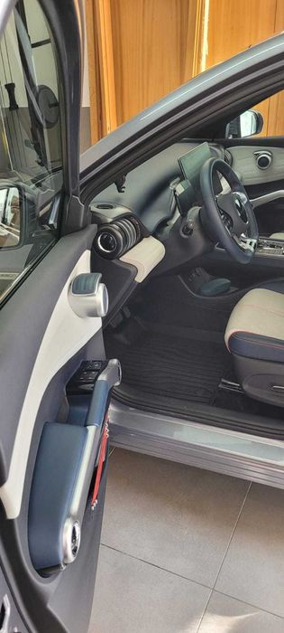 Atto 3 - 9600km - garagem - particular - bem cuidado