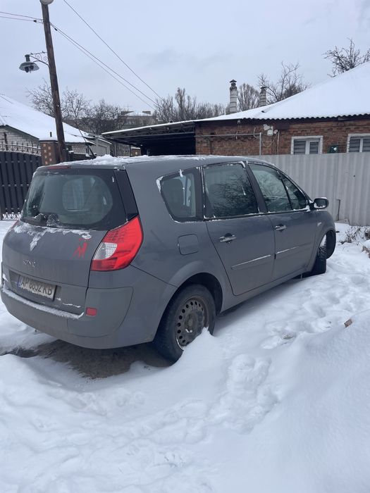 Renault scenic 2. 1.9 DCi, автомат. Обслужена.