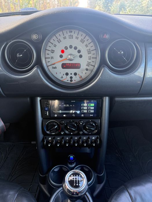 Mini One D 1.4 D ( motor toyota)