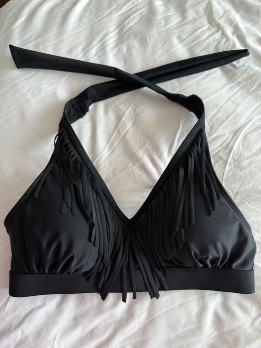 Biustonosz bikini z modnymi frędzlami