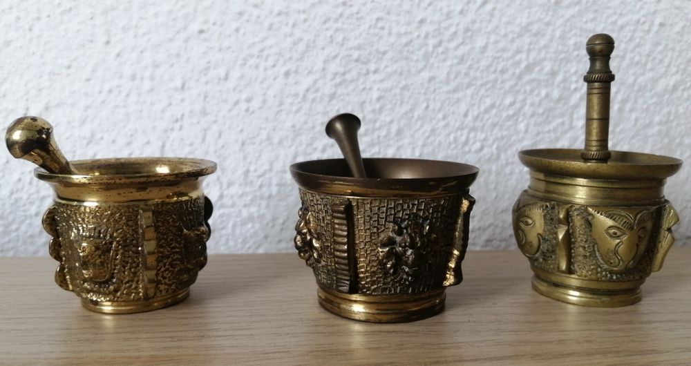 Três Almofariz em cobre, 14€ cada