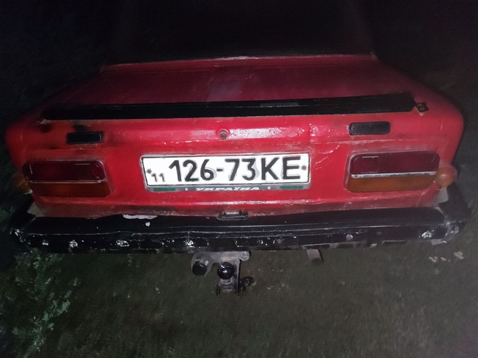 ваз 2103 червоний