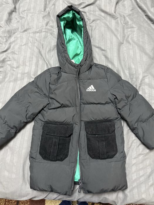 Куртка курточка пуховик Adidas