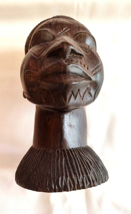 Escultura Ébano Maciço (1.6kg) Moçambique - Certificada / Galeria