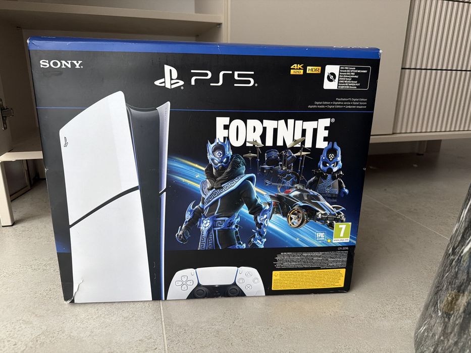 Ps5 jak nowe uzyte 2 razy