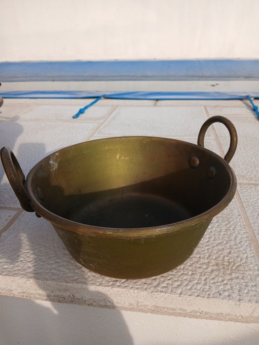 Tachos antigo bacia de cobre