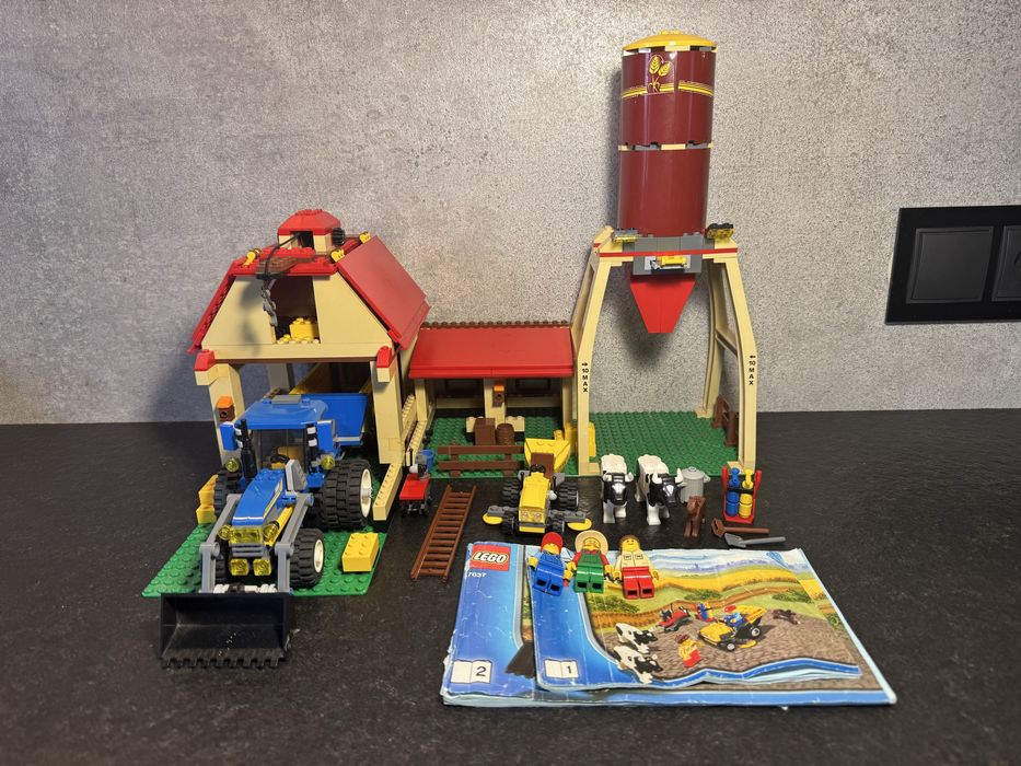 LEGO 7637 City Farma traktor zestaw klocki krowa