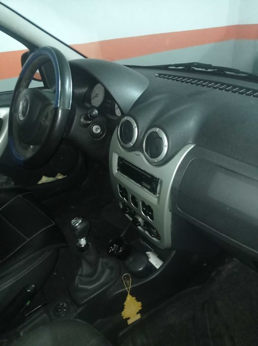 Dacia MCV 1.5 - 7 lugares