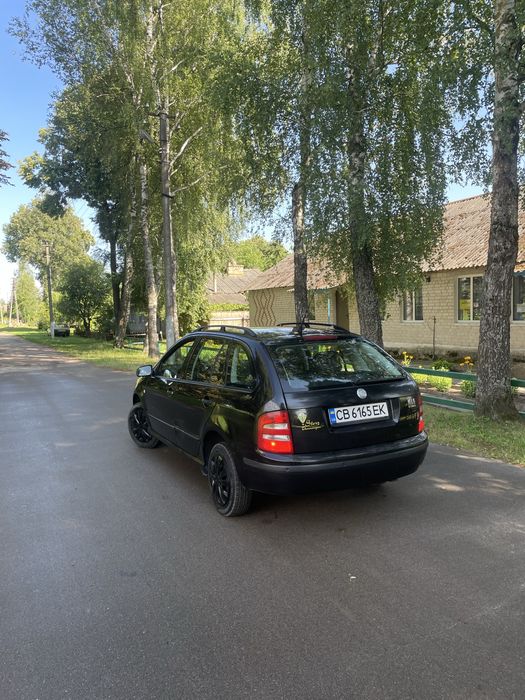 Продам SKODA FABIA 1.4 бензин