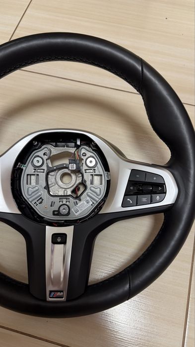 Оригінальне М кермо BMW G22/26 i4