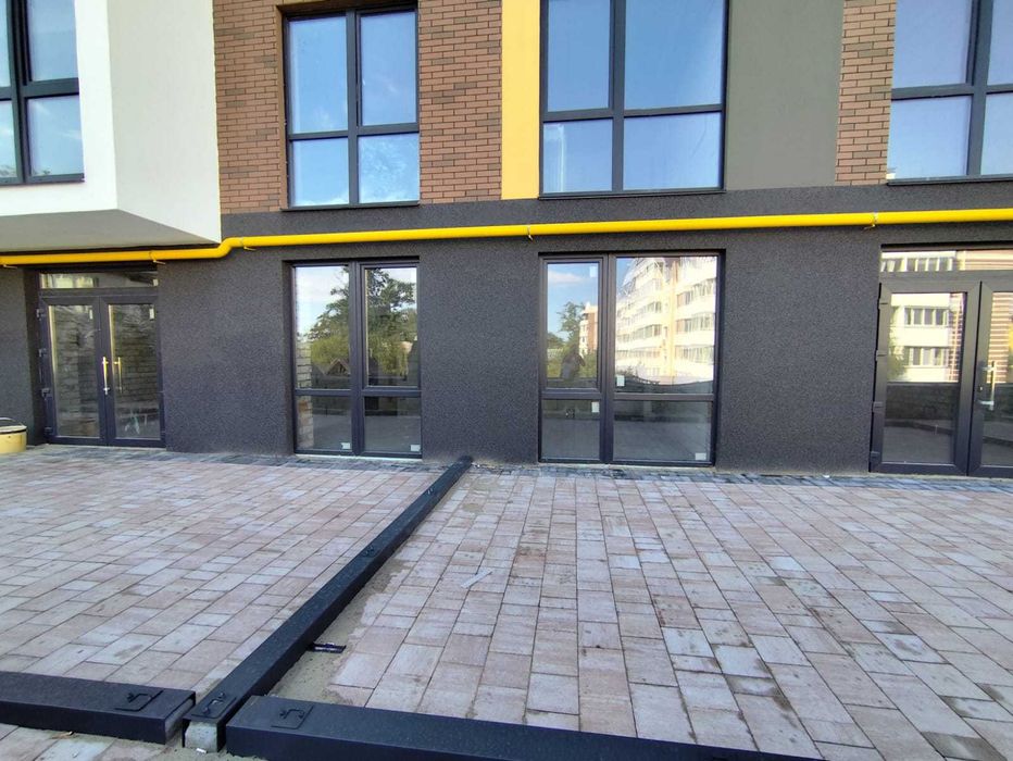 Приміщення з Террасою, 41,6 м2 в багатоквартирному ЖК,!