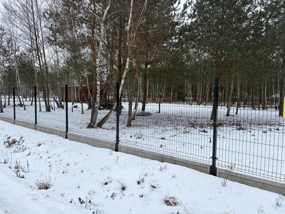 Ogrodzenie panelowe 1.23 z podmurówką