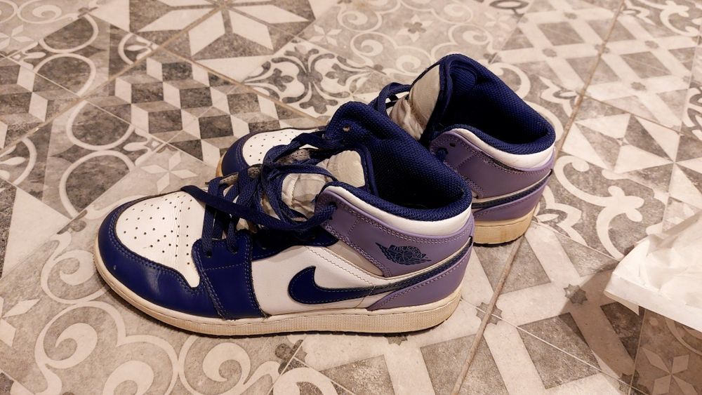 Sprzedam sportowe buty