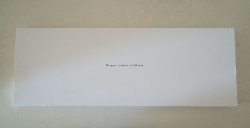 Zestaw iMac 21,5" Retina 4K 2019 z wadą