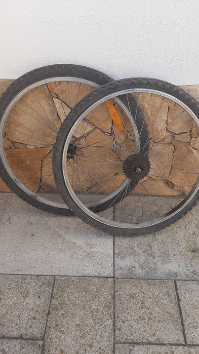 Rodas de bicicleta completas