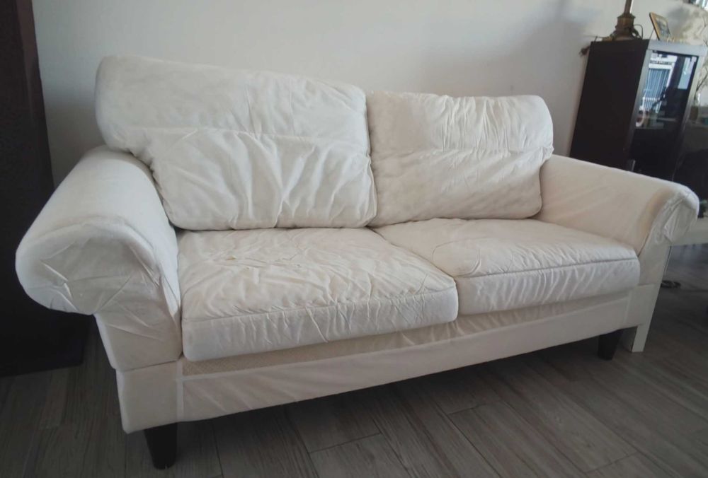 Sofá 2 lugares Ikea