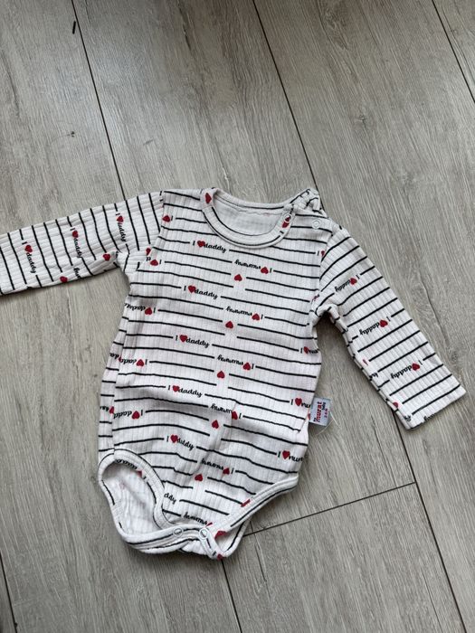 Sprzwdam caly karton ubranek dzieciecych