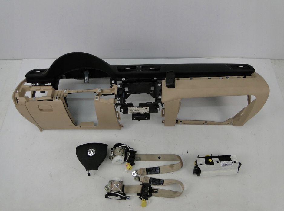 Торпеда панель Volkswagen Passat B6 Пасат Б6