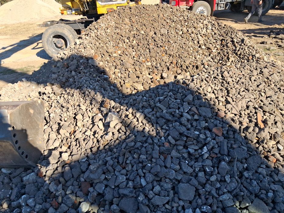 Kruszywo betonowo kolejowe 0-63 0-31 budowa dróg na budowę