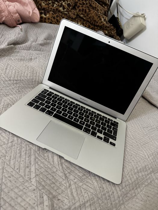 IDEALNY MacBook Air 13 [2017]