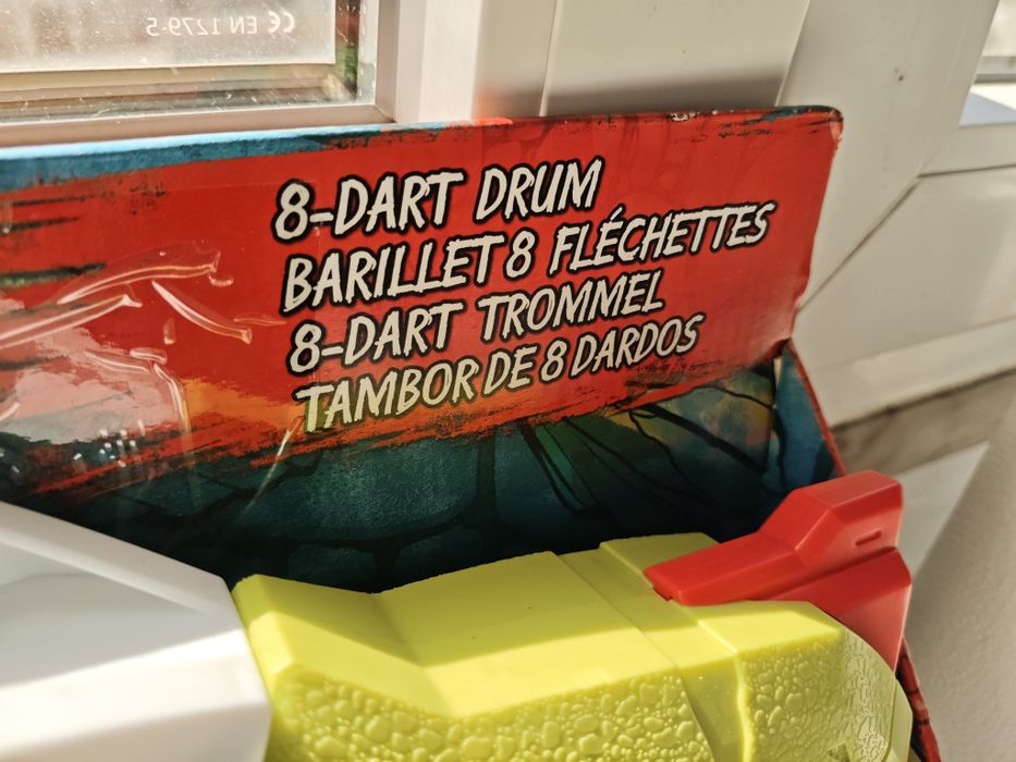 Pistola criança Nerf 16 dardos dinosquad