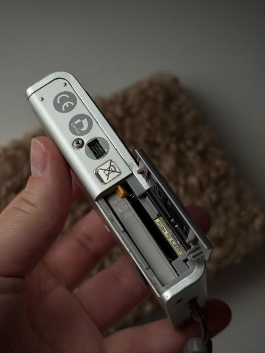 Цифровий фотоапарат Premium Ultracompact Fujifilm FinePix Z1 Super CCD | Japan