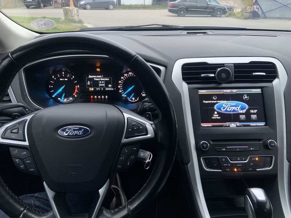 Оренда авто Ford Mondeo 2.0 дизель, універсал