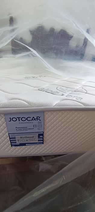 Colchão Novo, Macio e Confortável