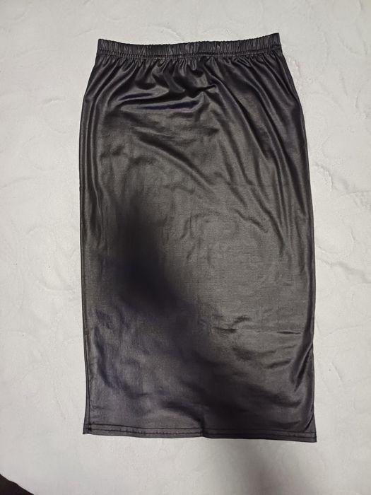 Спідниця- олівець, M,L.