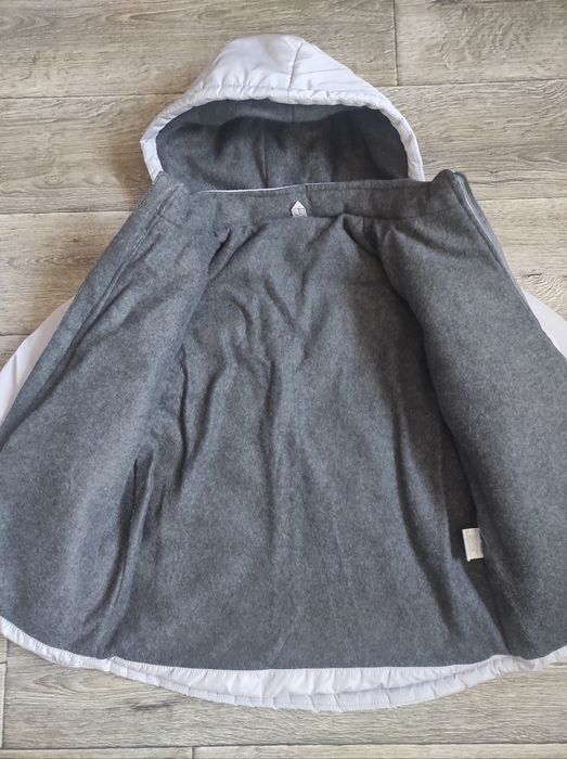 Зимова куртка на 9-10років