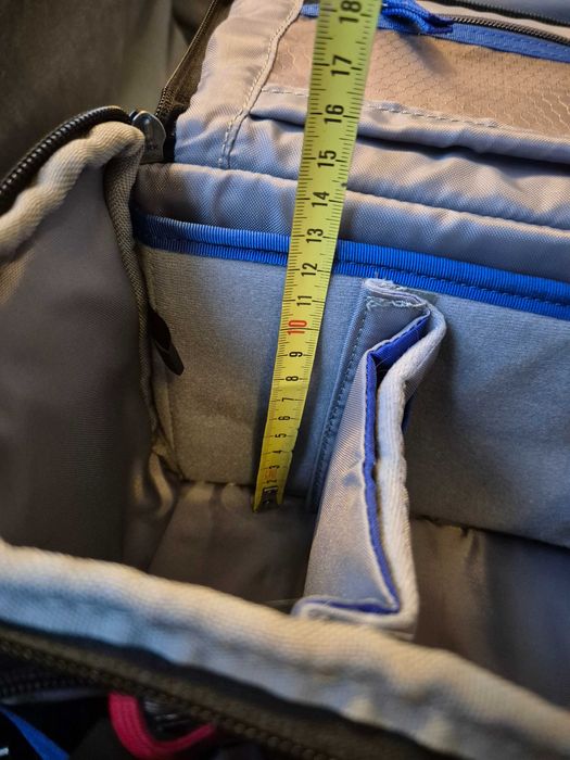 Pokrowiec / torba na aparat / ThinkTank Mirrorless Mover