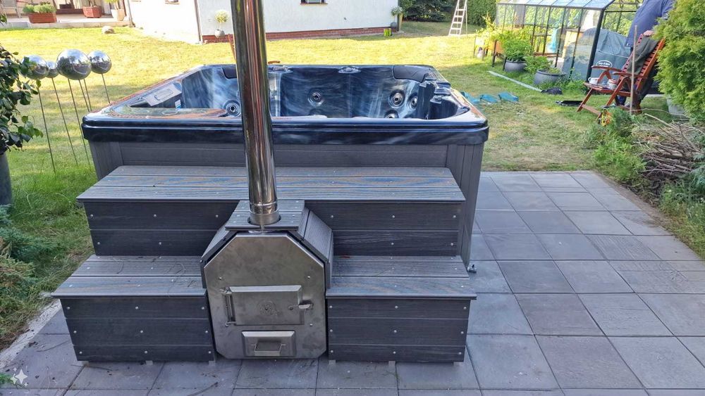 Jacuzzi ogrodowe SPA Balboa 220x220 cm Akryl. Kompletne pokrywa schody