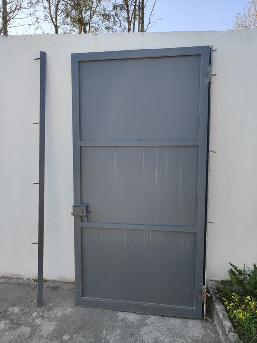 Venda portão em ferro fundido