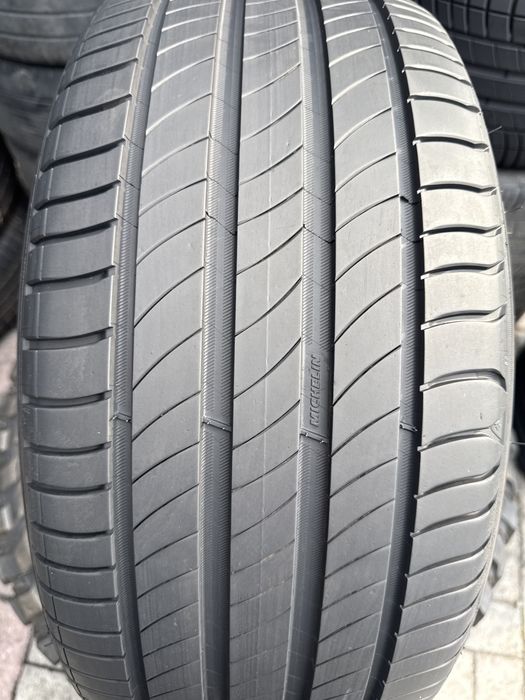 Шина б.у 1 шт 245 40 R18 Michelin Primasy 4 AO 93H 1 шт