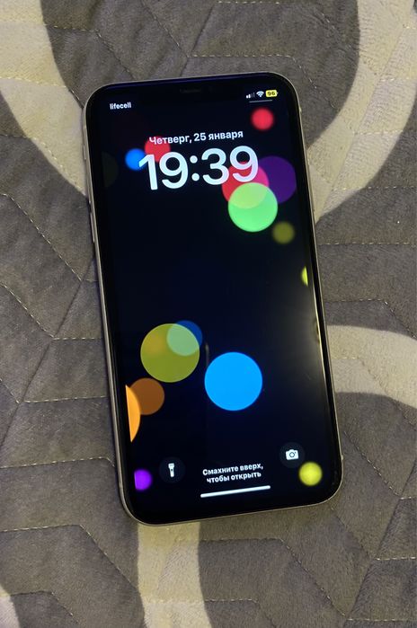 iPhone 11 в ідеальному стані