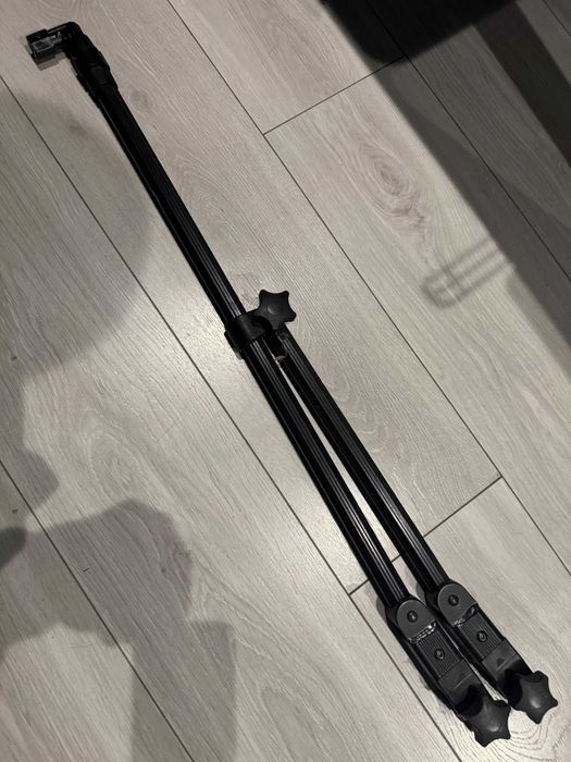 Feeder arm caperlan na noge D25