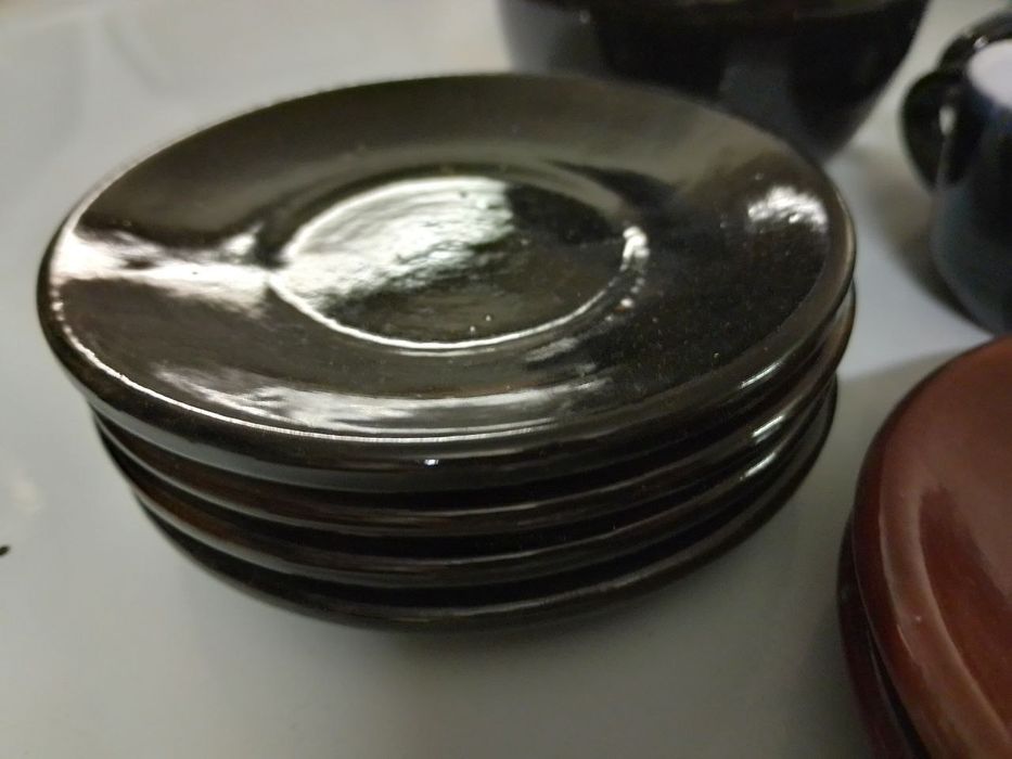 Продам посуду времен СССР Чашки кофейные, блюдца и сахарница керамика