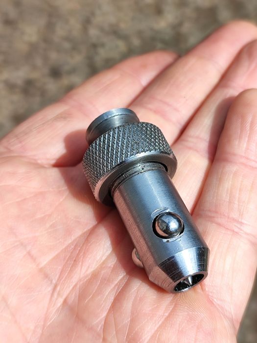 Швидкозатискний болт для зварювального столу Зигмунда. Болт сварочного