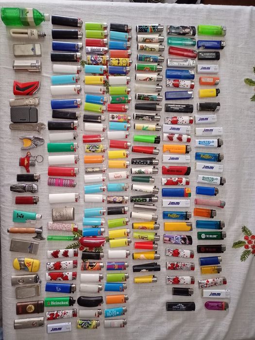 Lote Isqueiros BIC CLIPPER OUTROS