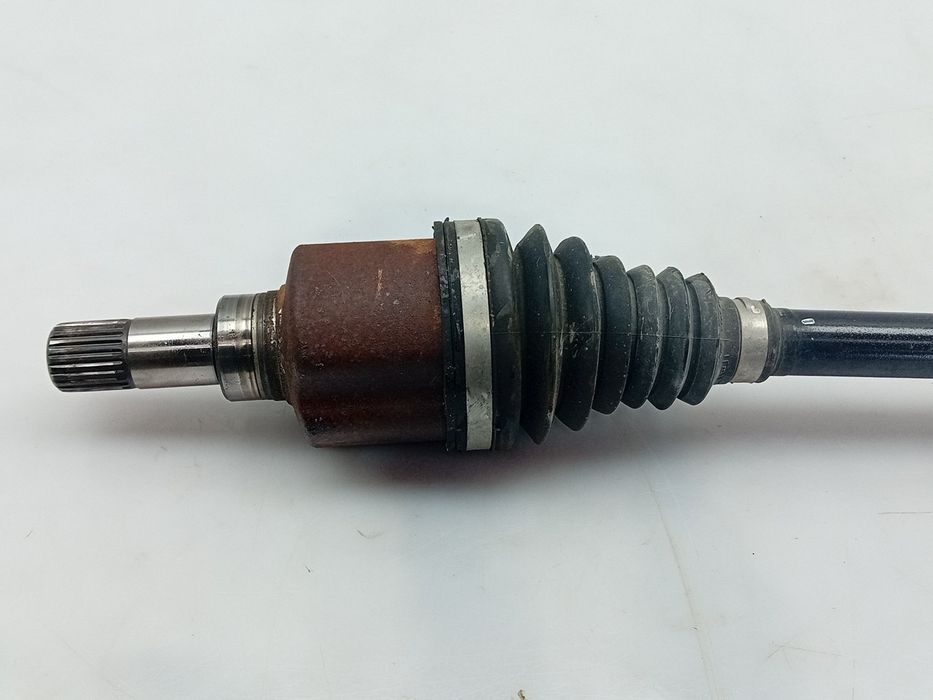 Transmissão frente esquerda PEUGEOT 208 II