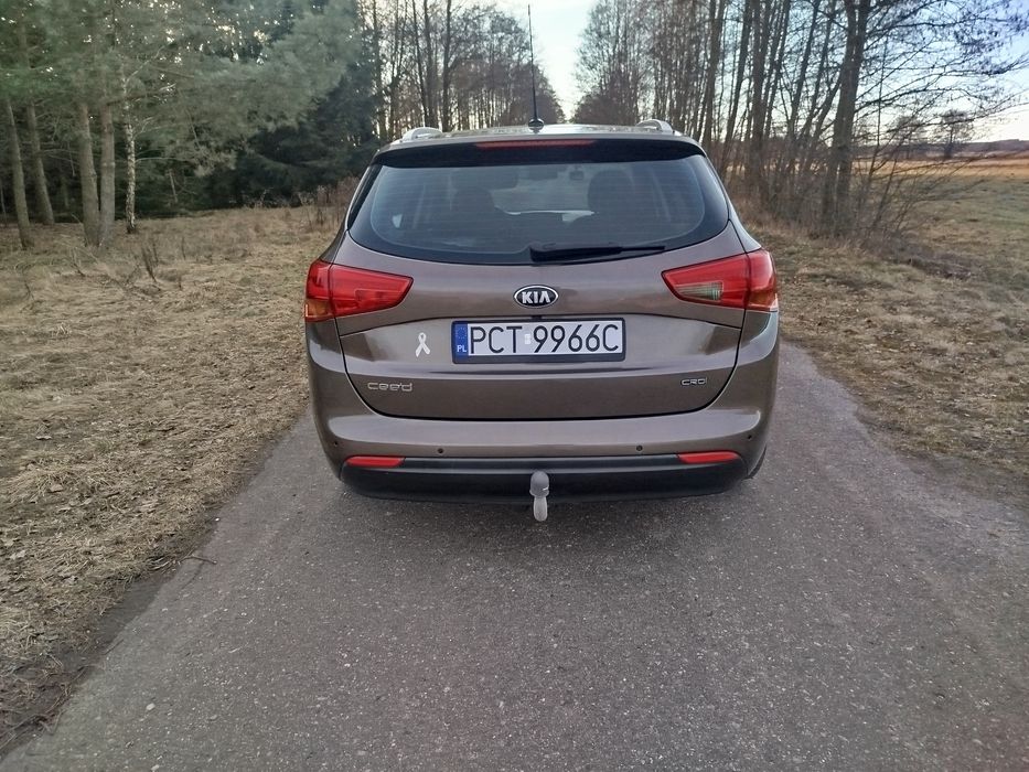 Kia Cee'd Sw 1.6 CRDI AUTOMAT świeżo po serwisie olejowo filtrowym
