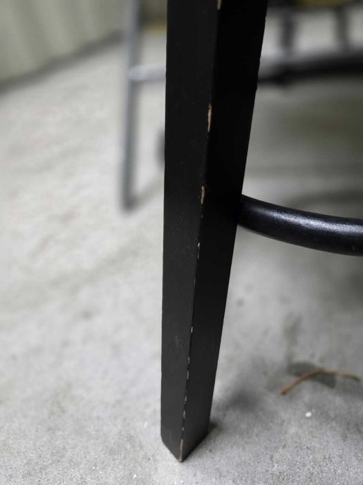 Conjunto mesa alta e 2 bancos