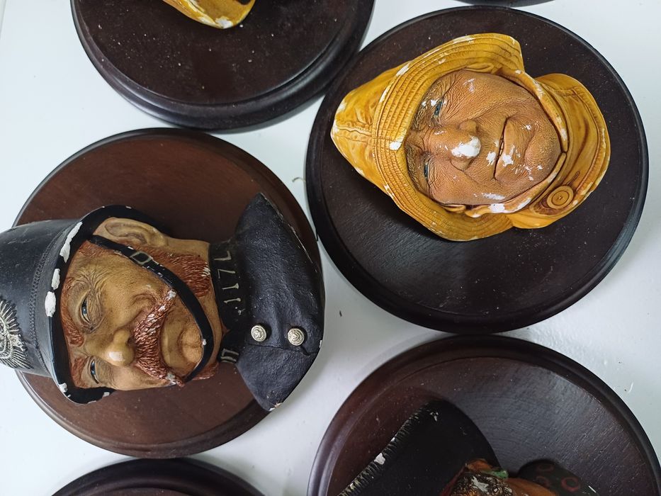 Bustos de marinheiros