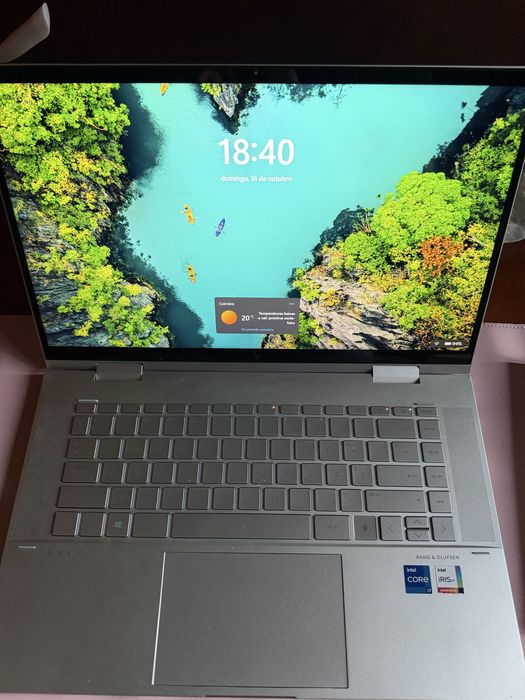 Portátil HP ENVY x360 convertible