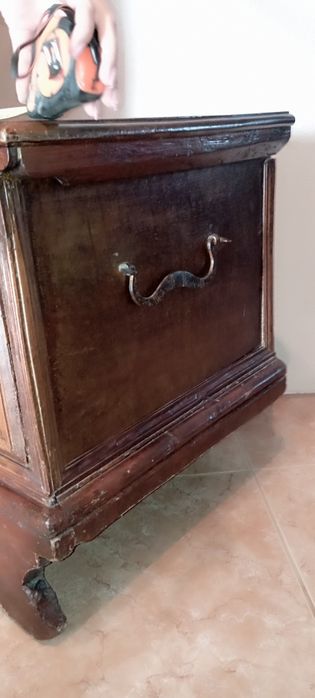 Старовинна скриня 17 століття  АНТИКВАРІАТ