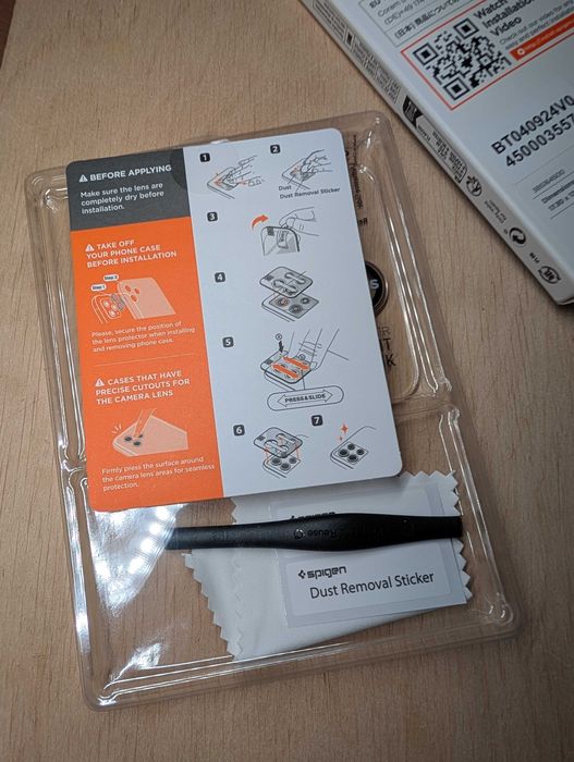 Spigen 1-Pack iPhone 16 Pro / Pro Max Desert Titanum - osłona aparatu