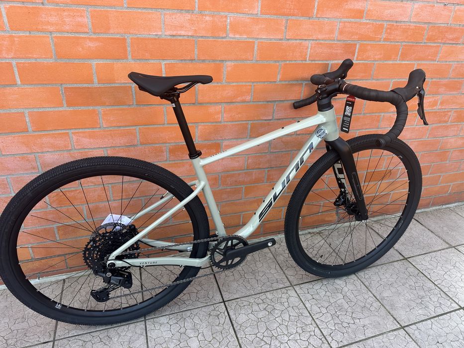 Bicicleta gravel 2026 Sunn venture shimano cues